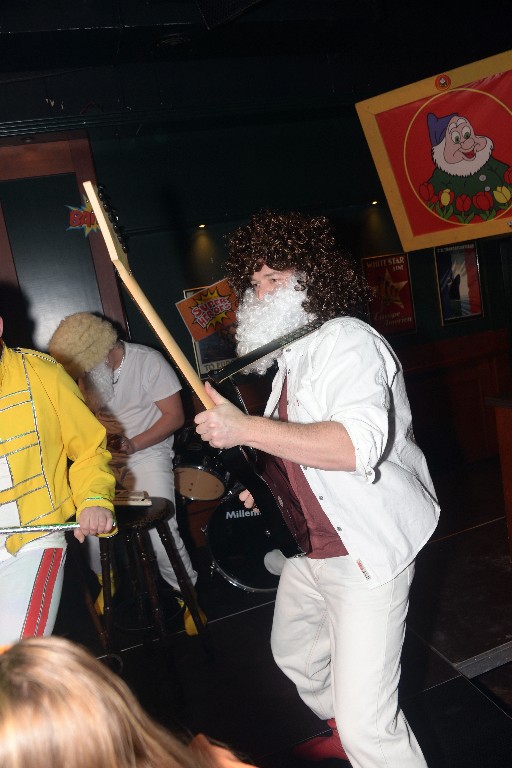 ../Images/Held op sokken feest 134.jpg